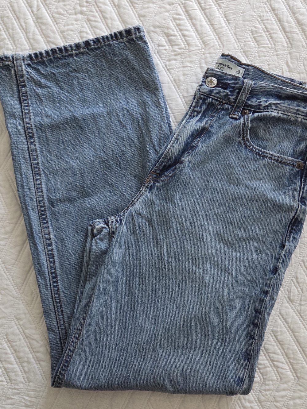 Abercrombie & Fitch The Loose High Rise straight jeans - Size 25 Short